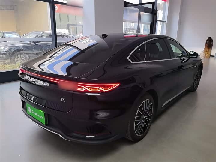 Фото 7 - BYD Han