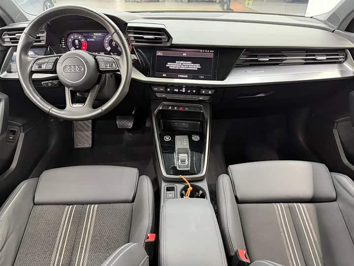 Фото 11 - Audi A3