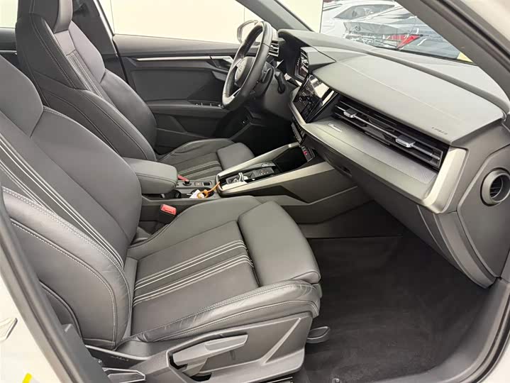 Фото 14 - Audi A3