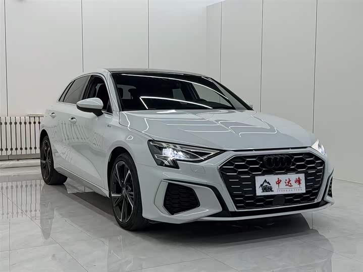 Фото 4 - Audi A3