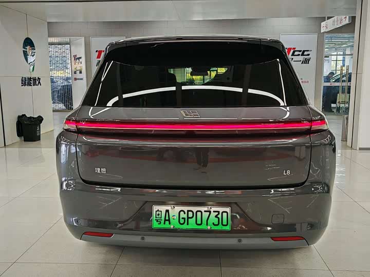 Фото 20 - LiXiang L8