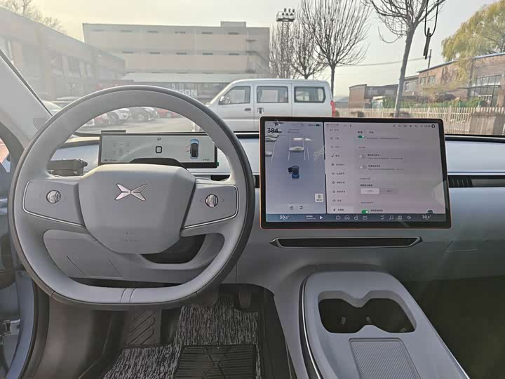 Фото 16 - XPeng Mona M03