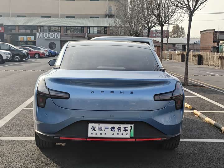 Фото 7 - XPeng Mona M03