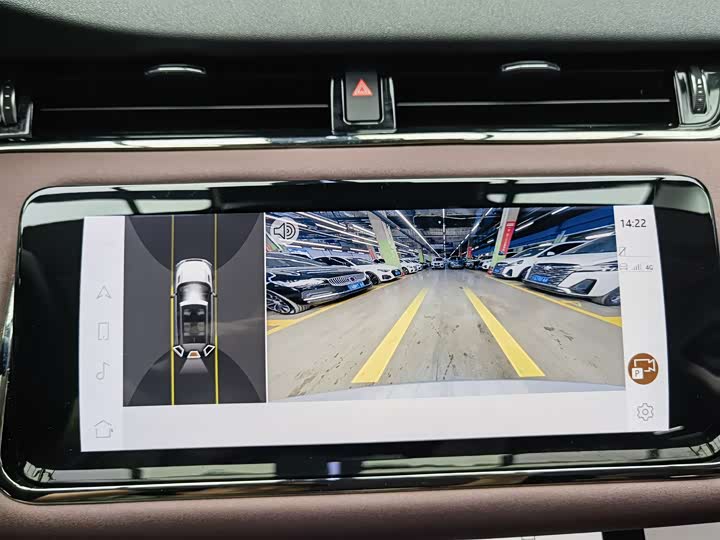 Фото 12 - Land Rover Range Rover Evoque L