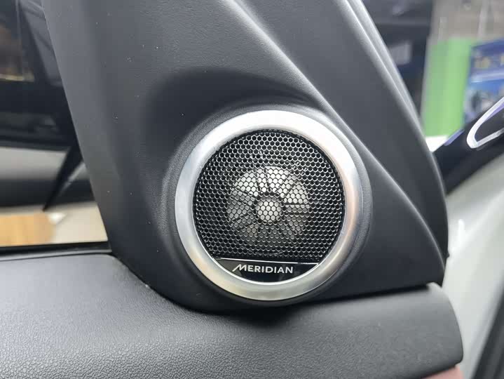 Фото 14 - Land Rover Range Rover Evoque L