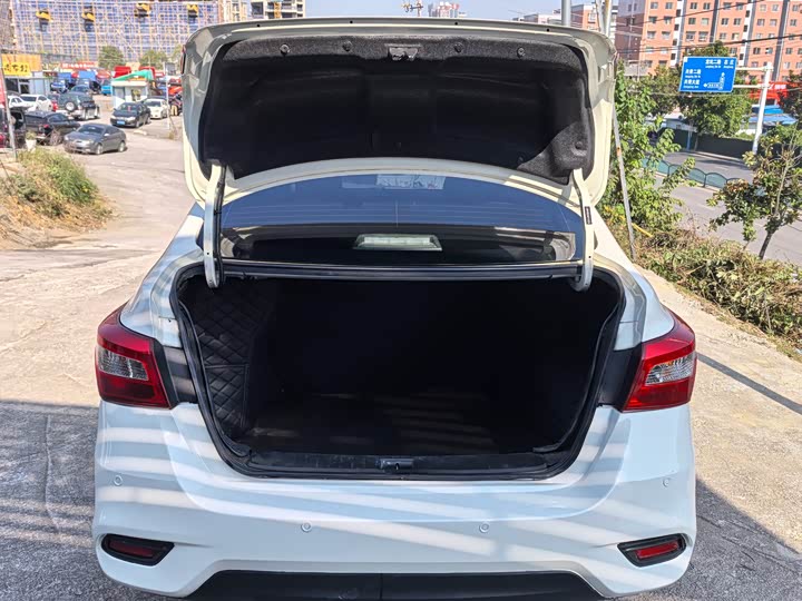 Фото 15 - Nissan Sylphy