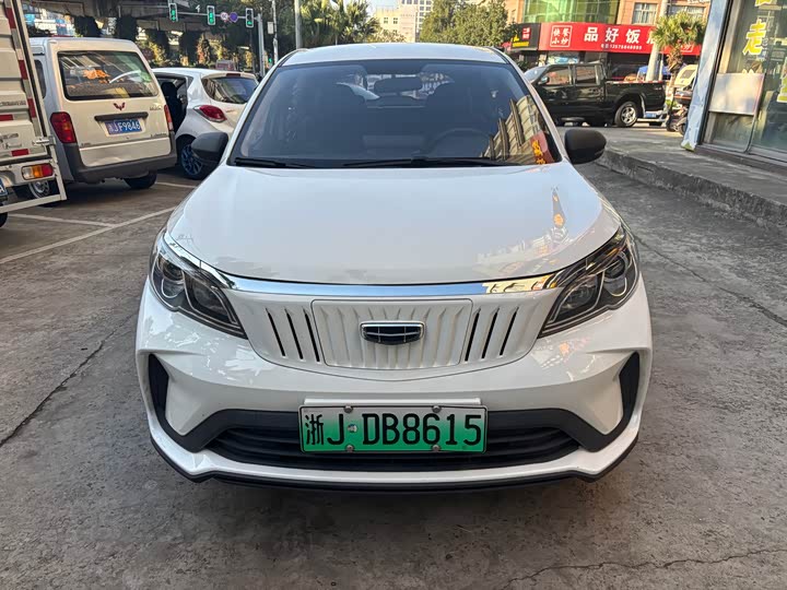 Фото 1 - Geely Geometry EX3