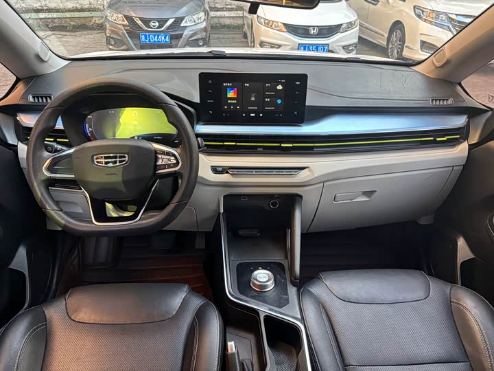 Фото 6 - Geely Geometry EX3