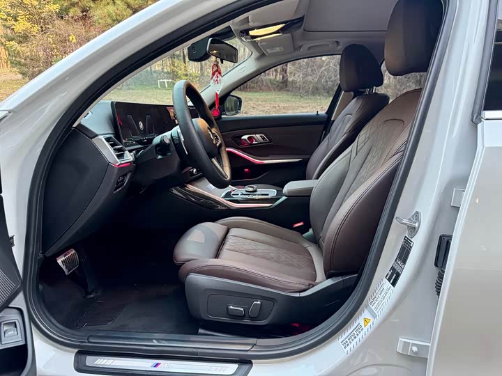 Фото 3 - BMW 3 Series