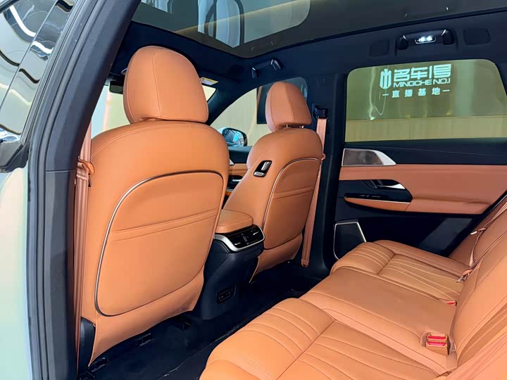 Фото 18 - XPeng G9