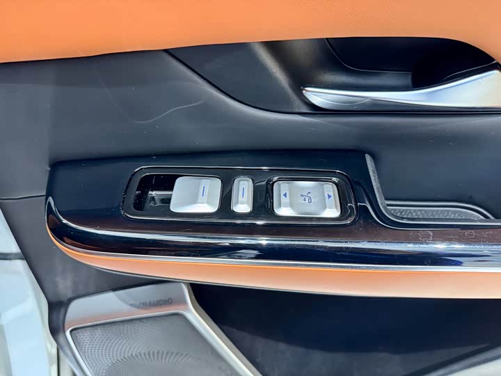 Фото 20 - XPeng G9