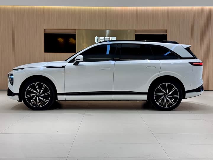 Фото 7 - XPeng G9