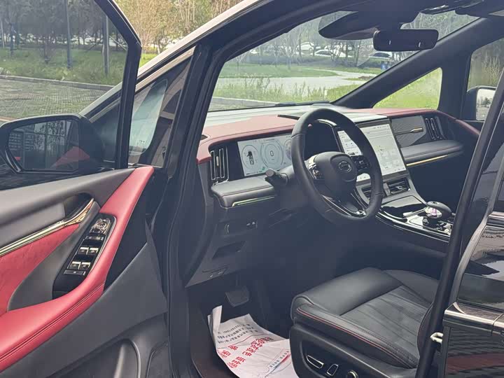 Фото 9 - GAC Trumpchi M8