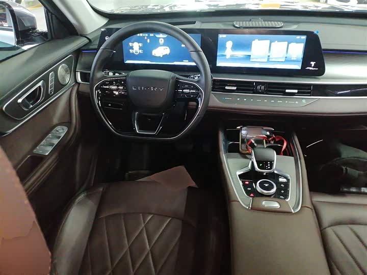 Фото 11 - Chery Tiggo 8 Pro