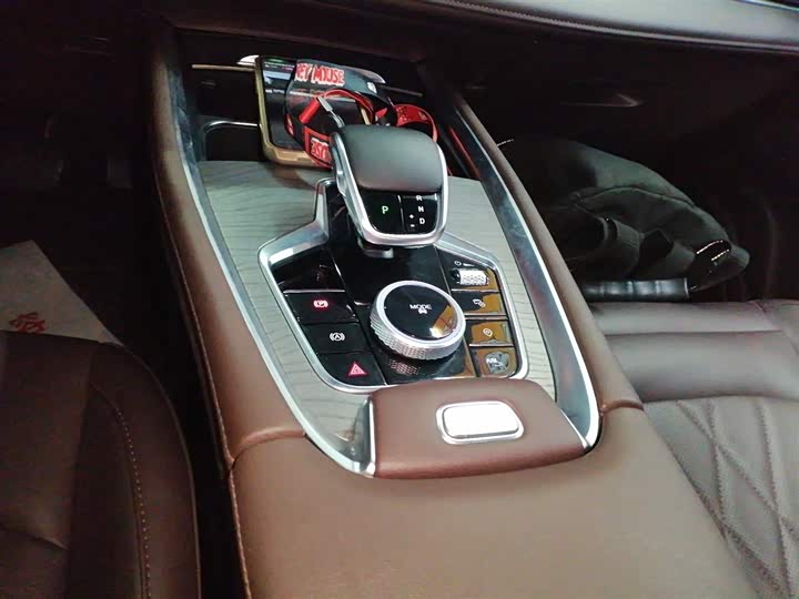 Фото 14 - Chery Tiggo 8 Pro