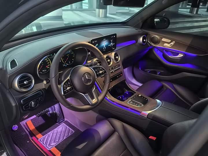 Фото 12 - Mercedes-Benz GLC-Class