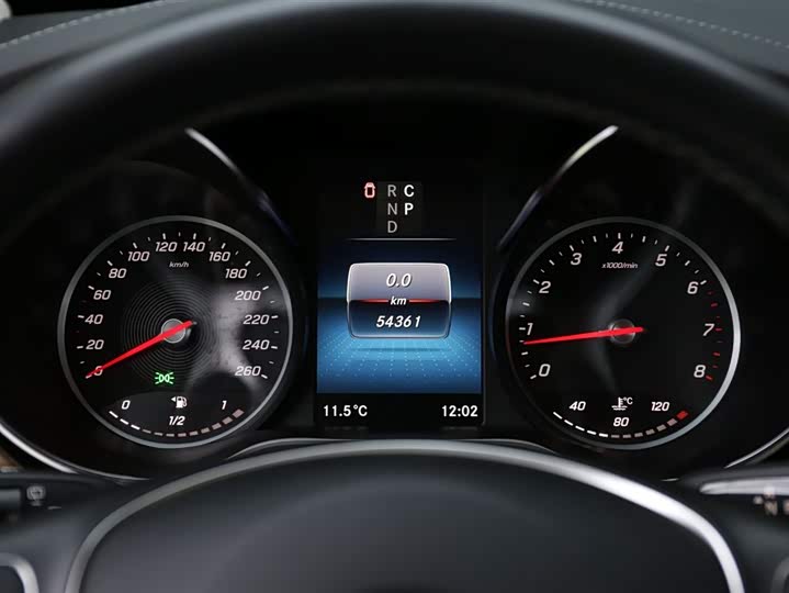 Фото 15 - Mercedes-Benz V-Class