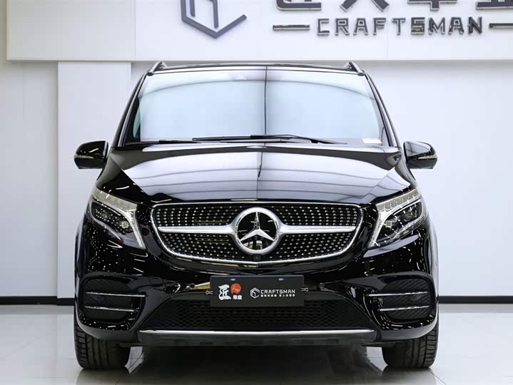 Фото 23 - Mercedes-Benz V-Class