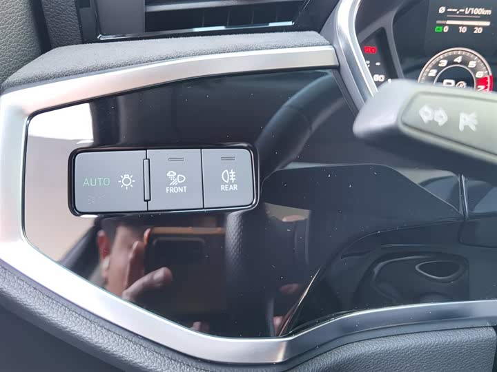 Фото 14 - Audi Q3 Sportback