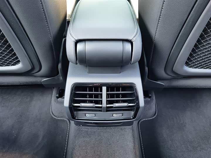 Фото 25 - Audi Q3 Sportback