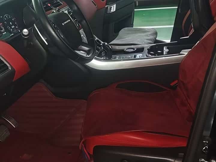 Фото 4 - Land Rover Range Rover Sport