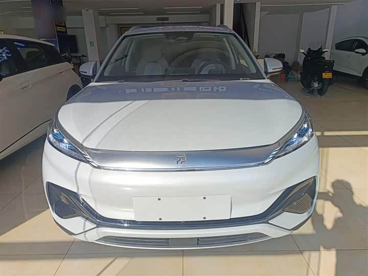 Фото 3 - BYD Yuan Plus