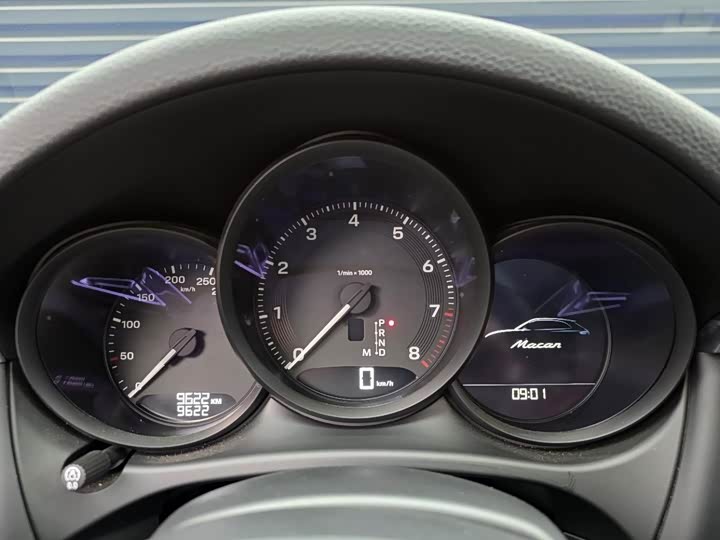 Фото 10 - Porsche Macan