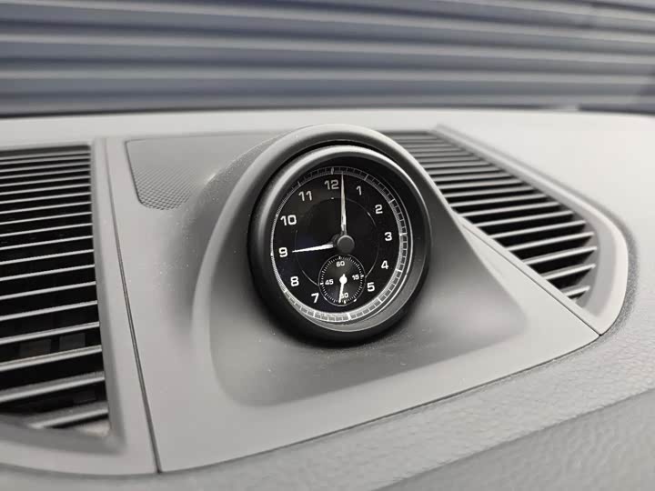 Фото 11 - Porsche Macan