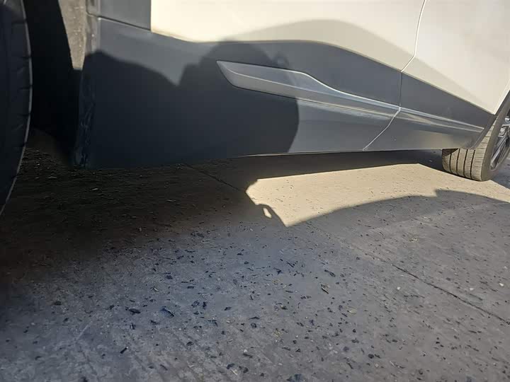 Фото 21 - Nio EC6