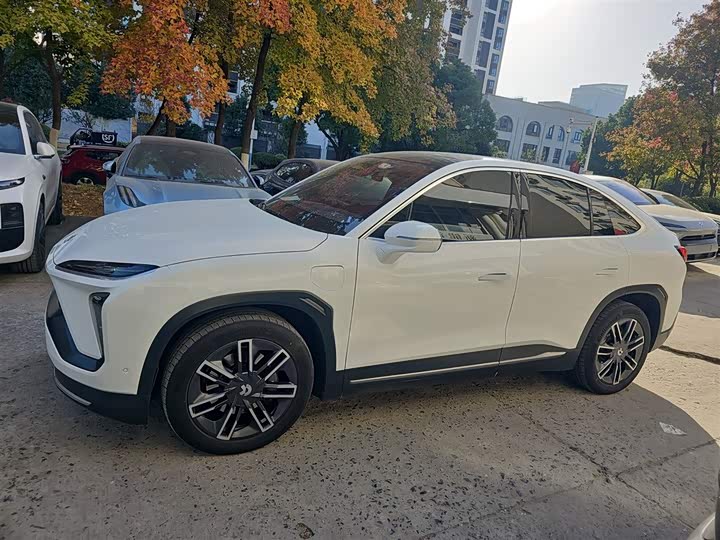 Фото 5 - Nio EC6