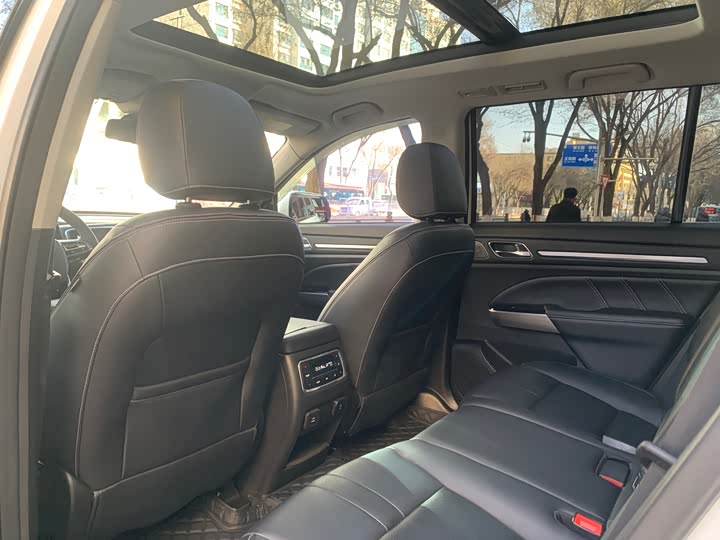 Фото 13 - GAC Trumpchi GS8