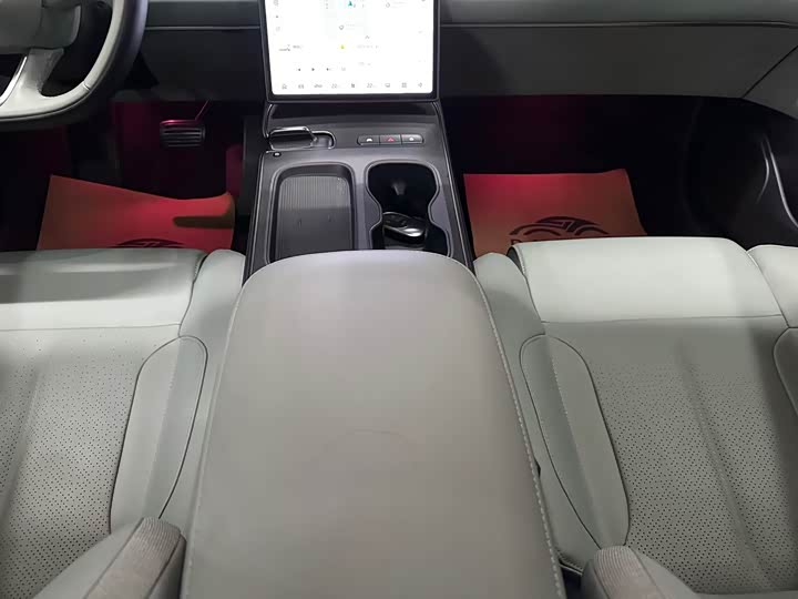 Фото 12 - Nio ET5