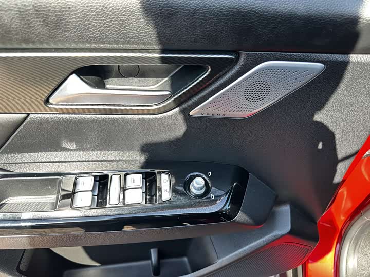 Фото 14 - XPeng G3