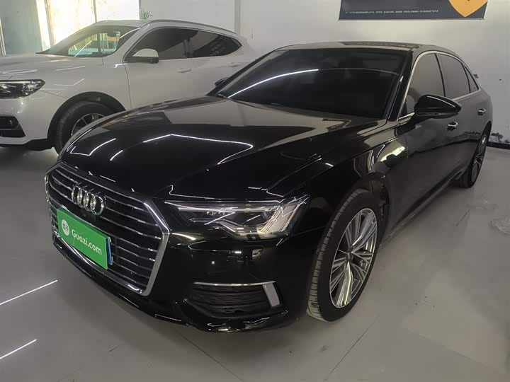 Фото 2 - Audi A6L