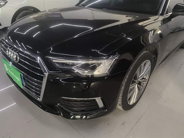 Фото 24 - Audi A6L