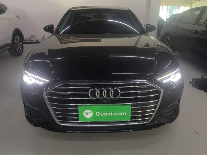 Фото 3 - Audi A6L