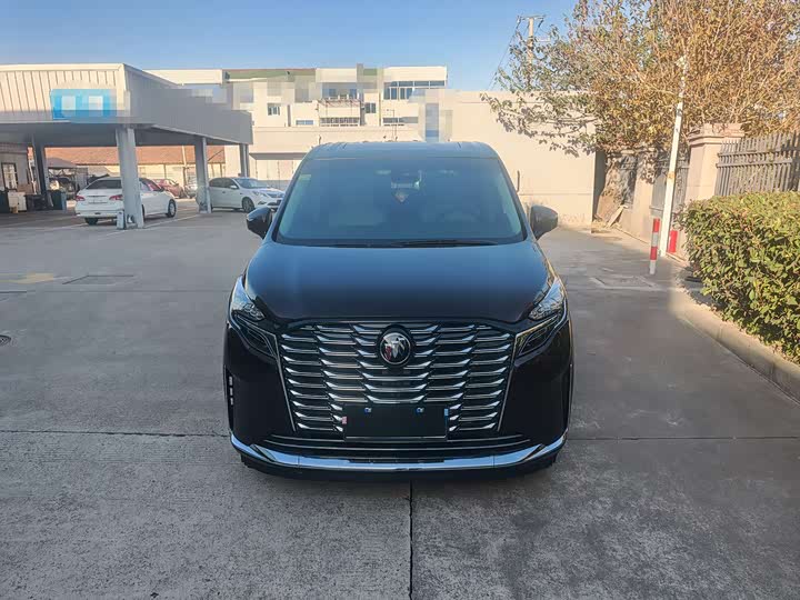 Фото 2 - Buick GL8 ES