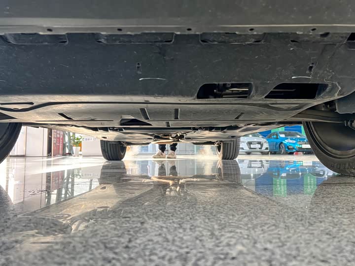 Фото 16 - Volkswagen Tayron