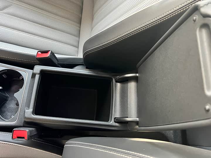 Фото 29 - Volkswagen Tayron