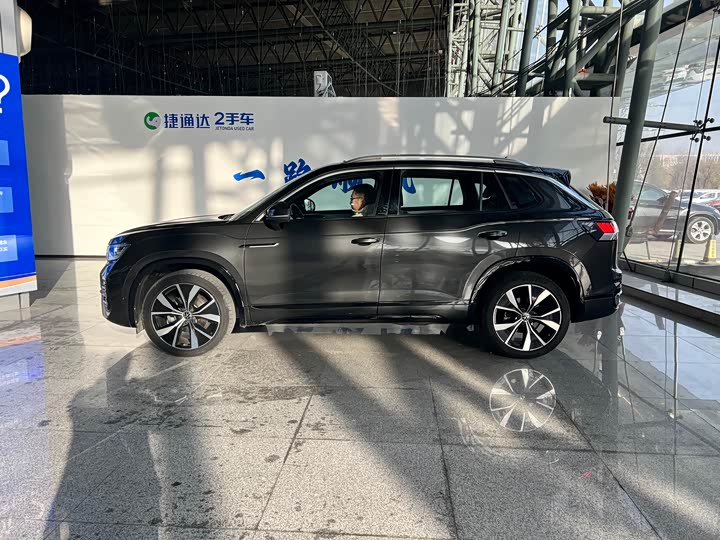 Фото 4 - Volkswagen Tayron