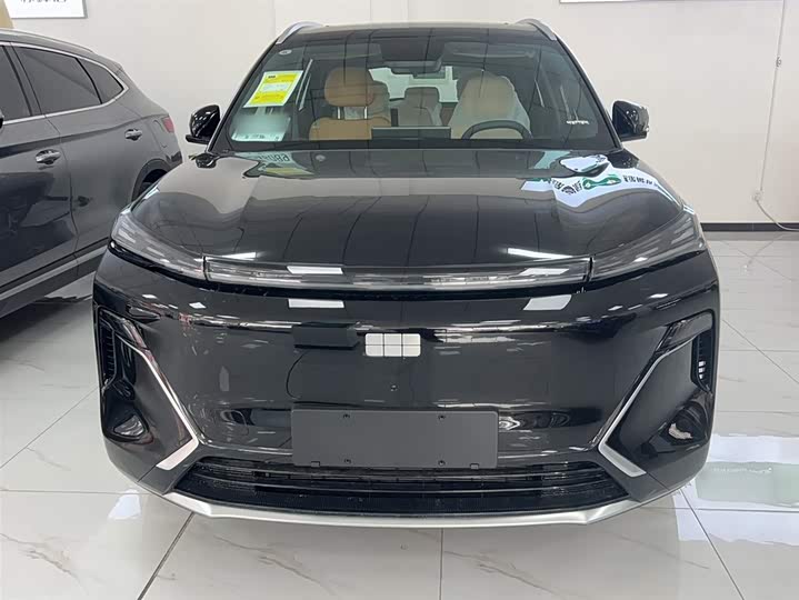 Фото 9 - Geely Galaxy Starship 7