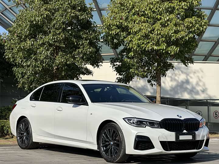 Фото 3 - BMW 3 Series