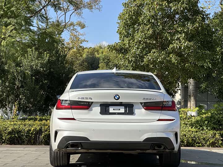 Фото 8 - BMW 3 Series