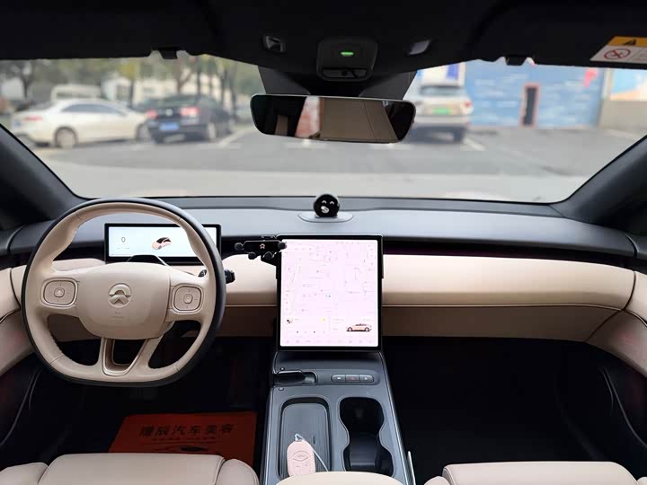 Фото 6 - Nio ET5