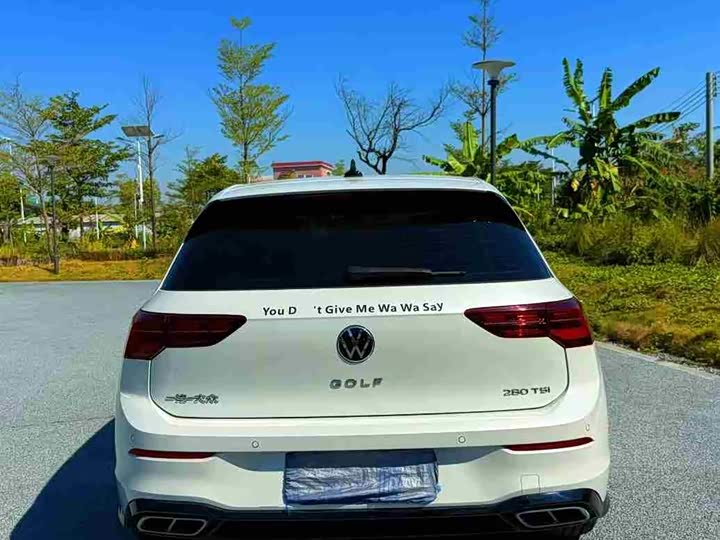 Фото 10 - Volkswagen Golf