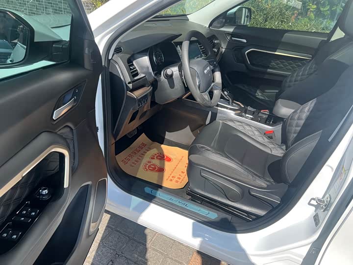 Фото 6 - Haval H6