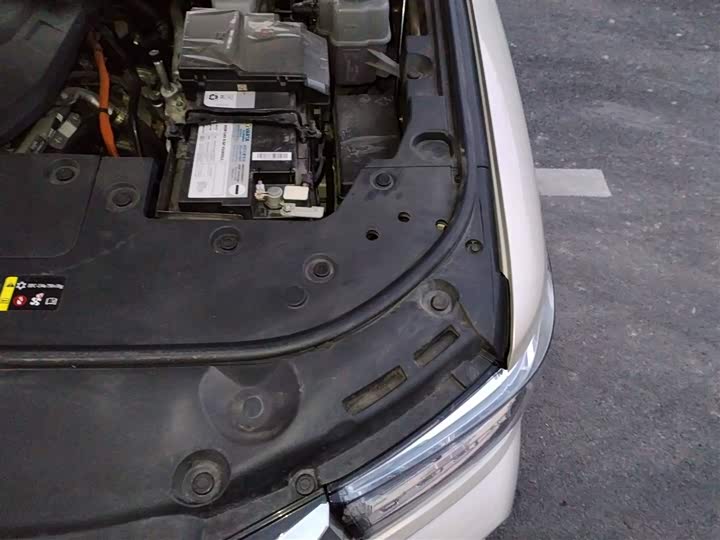 Фото 22 - Tank 500 Hybrid