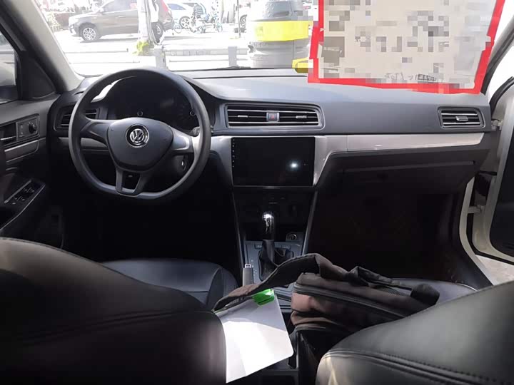 Фото 10 - Volkswagen Lavida