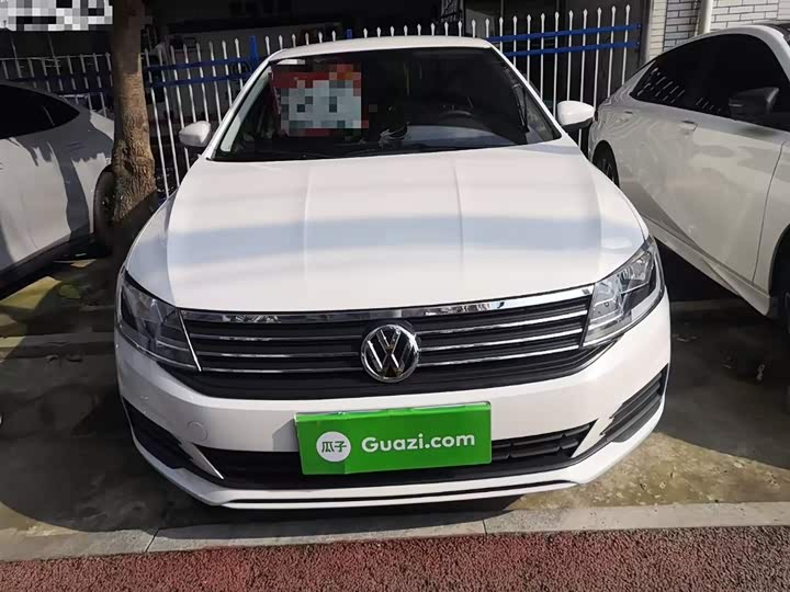 Фото 3 - Volkswagen Lavida