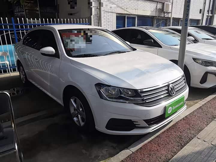 Фото 4 - Volkswagen Lavida